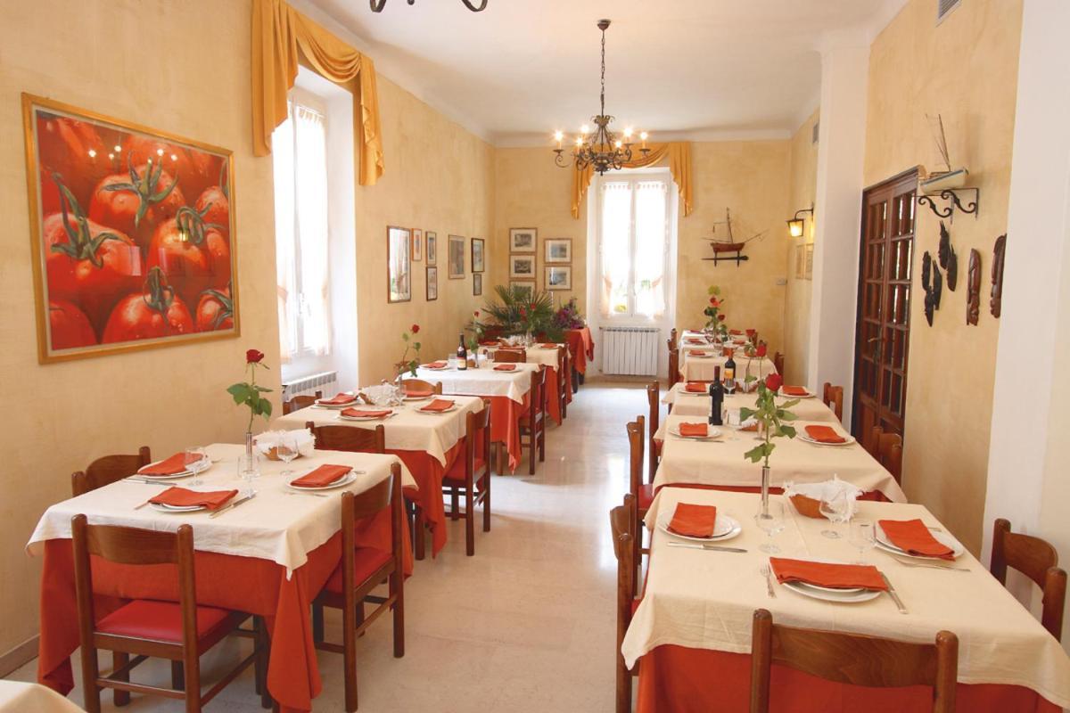 Hotel Villa Bianca Laigueglia Kültér fotó